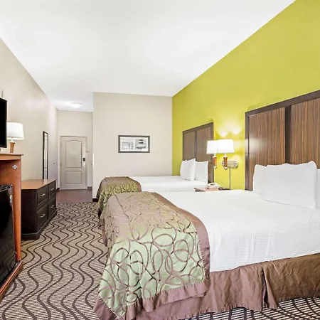 La Quinta By Wyndham Corpus Christi Airport Hotel Exterior photo