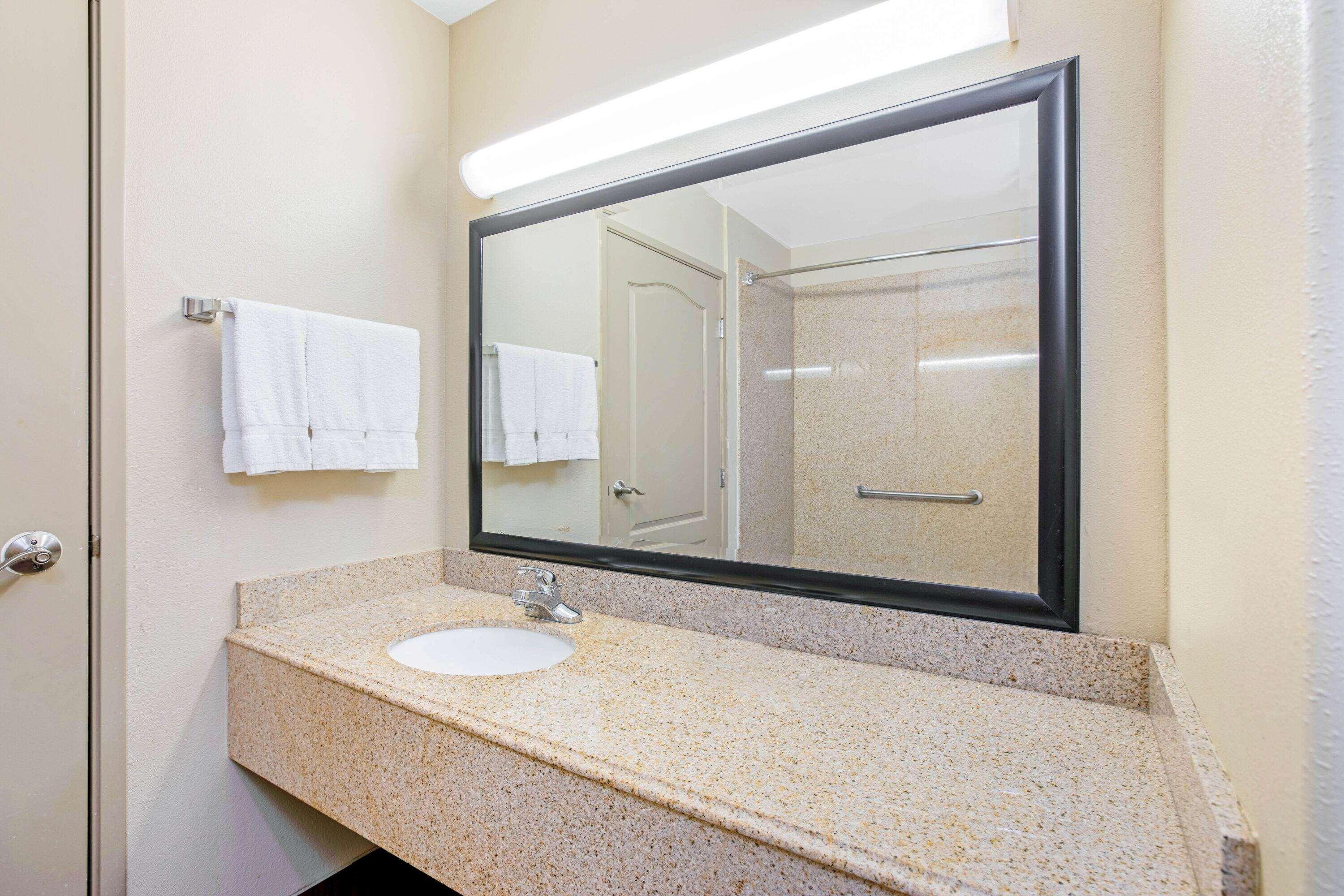 La Quinta By Wyndham Airport 3*