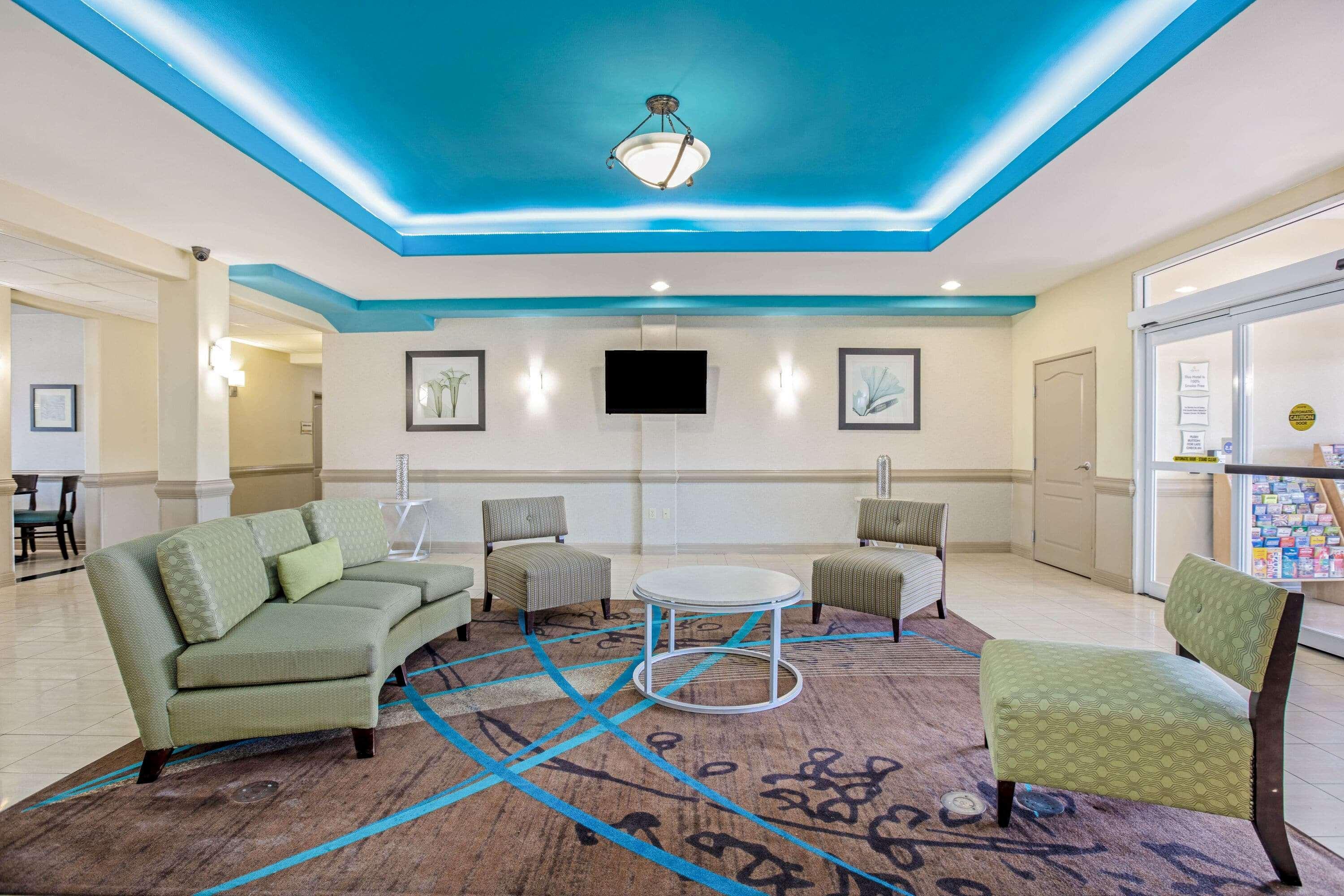 La Quinta By Wyndham Airport Hotel Corpus Christi
