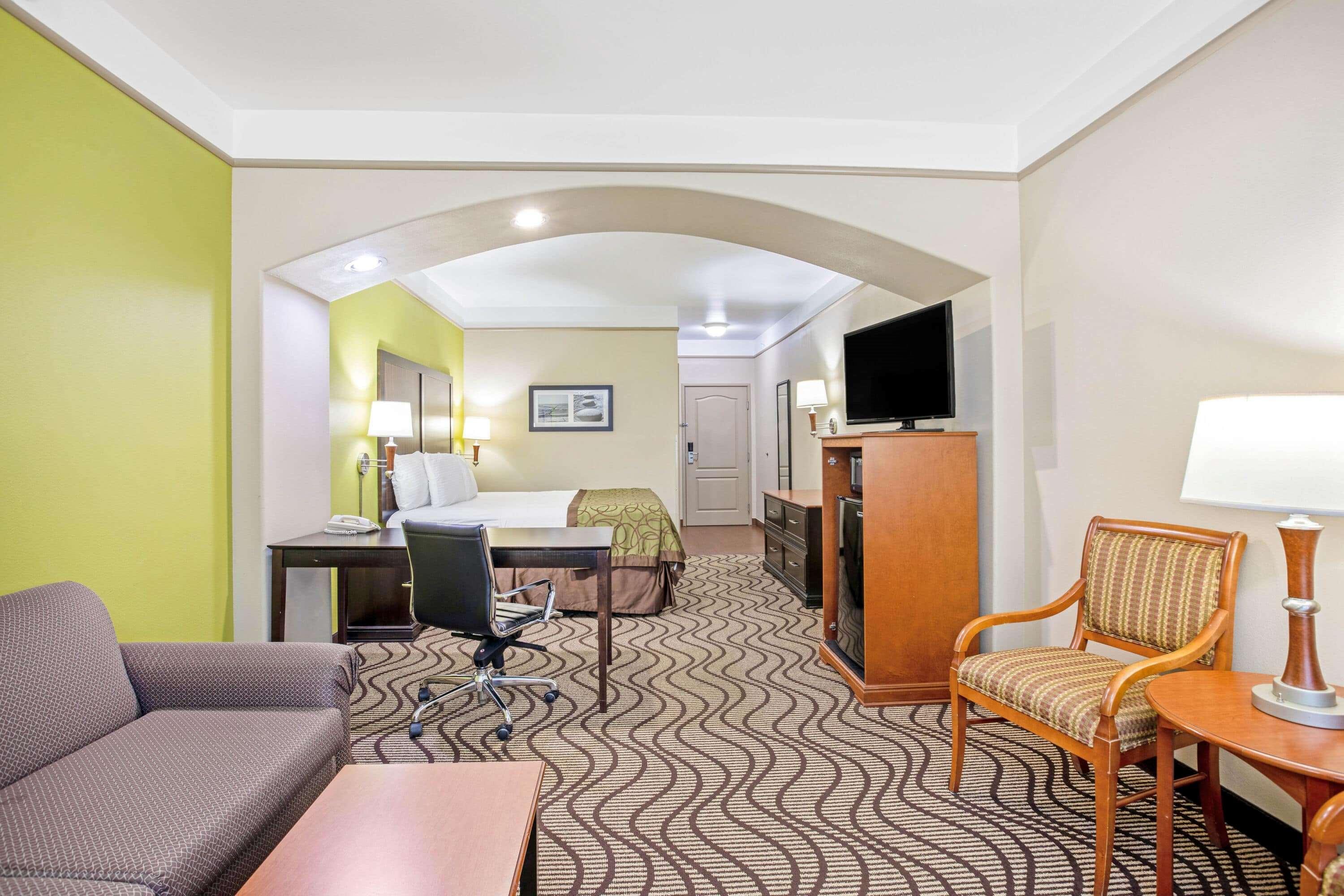 Hotel La Quinta By Wyndham Airport 3*