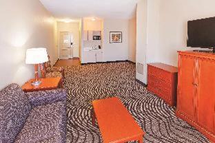 La Quinta By Wyndham Airport 3*